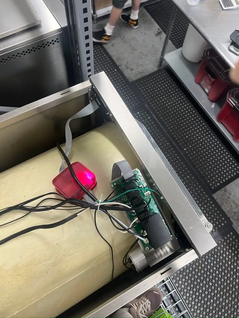 Older Pharma/Home freeze dryer internals
